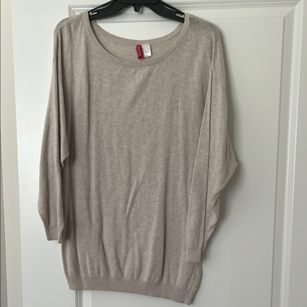 H&M Cream Crew Neck Sweater Lightweight Knit